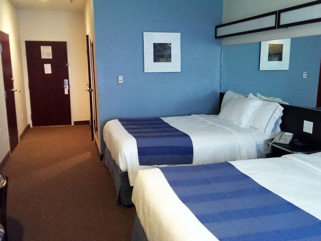 Three Rivers Inn & Suites Port Arthur Bilik gambar