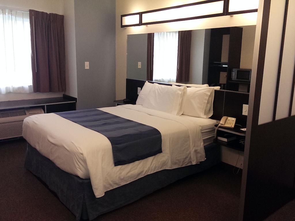 Three Rivers Inn & Suites Port Arthur Bilik gambar