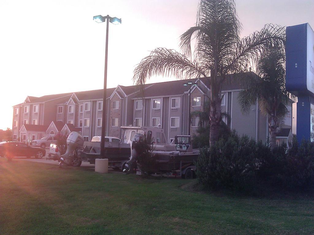 Three Rivers Inn & Suites Port Arthur Luaran gambar