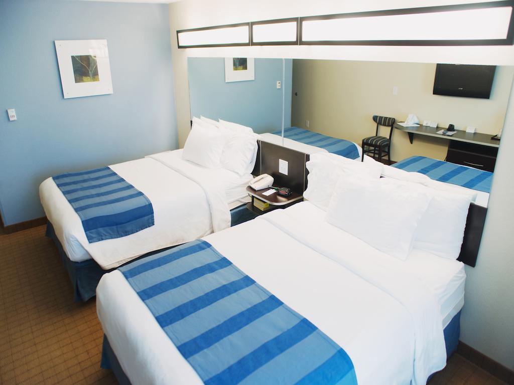 Three Rivers Inn & Suites Port Arthur Bilik gambar