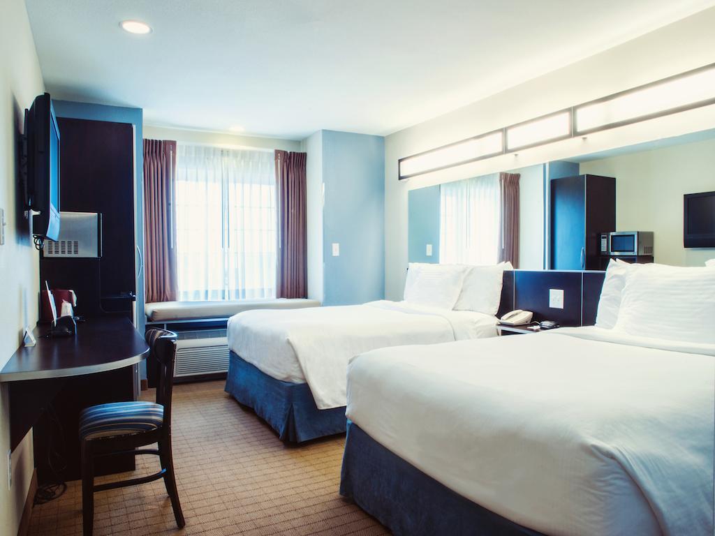 Three Rivers Inn & Suites Port Arthur Luaran gambar